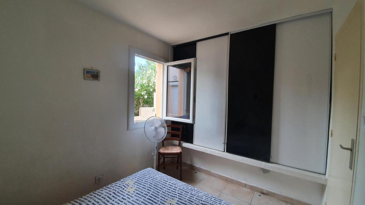 Appartement Avec Vaste Terrasse A 30 M Des Dunes Agde Kültér fotó