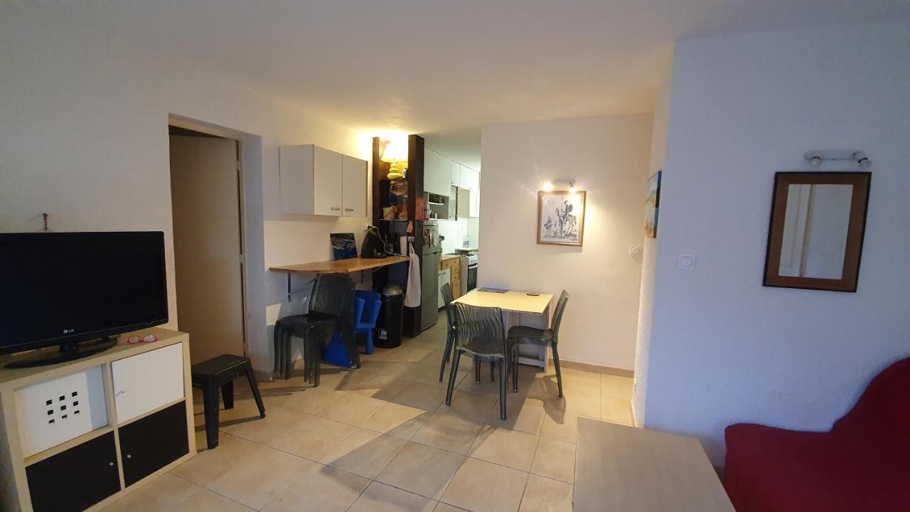 Appartement Avec Vaste Terrasse A 30 M Des Dunes Agde Kültér fotó