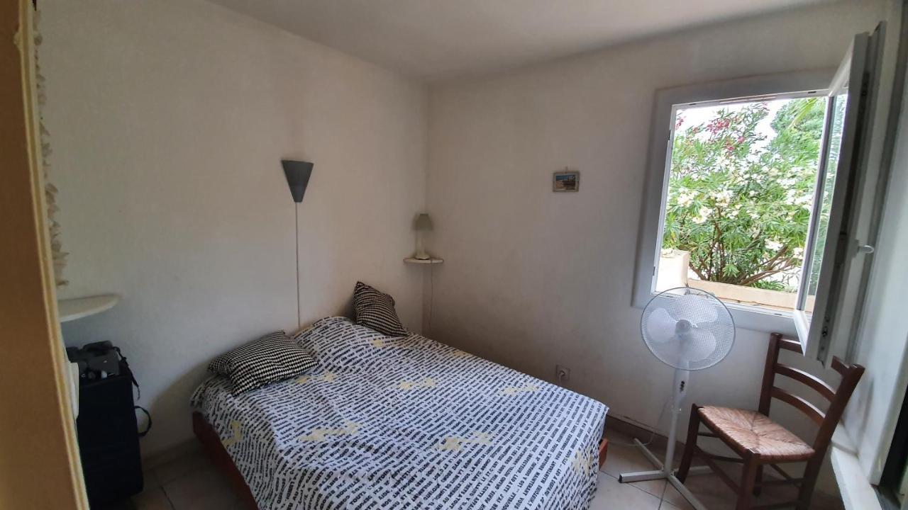 Appartement Avec Vaste Terrasse A 30 M Des Dunes Agde Kültér fotó